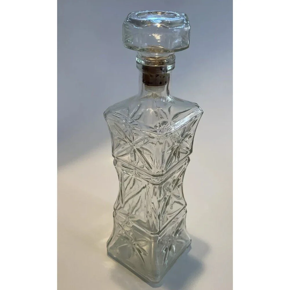 Vintage Starburst Cut Glass Whiskey Liquor DECANTER W Stopper 11.75” Geometric